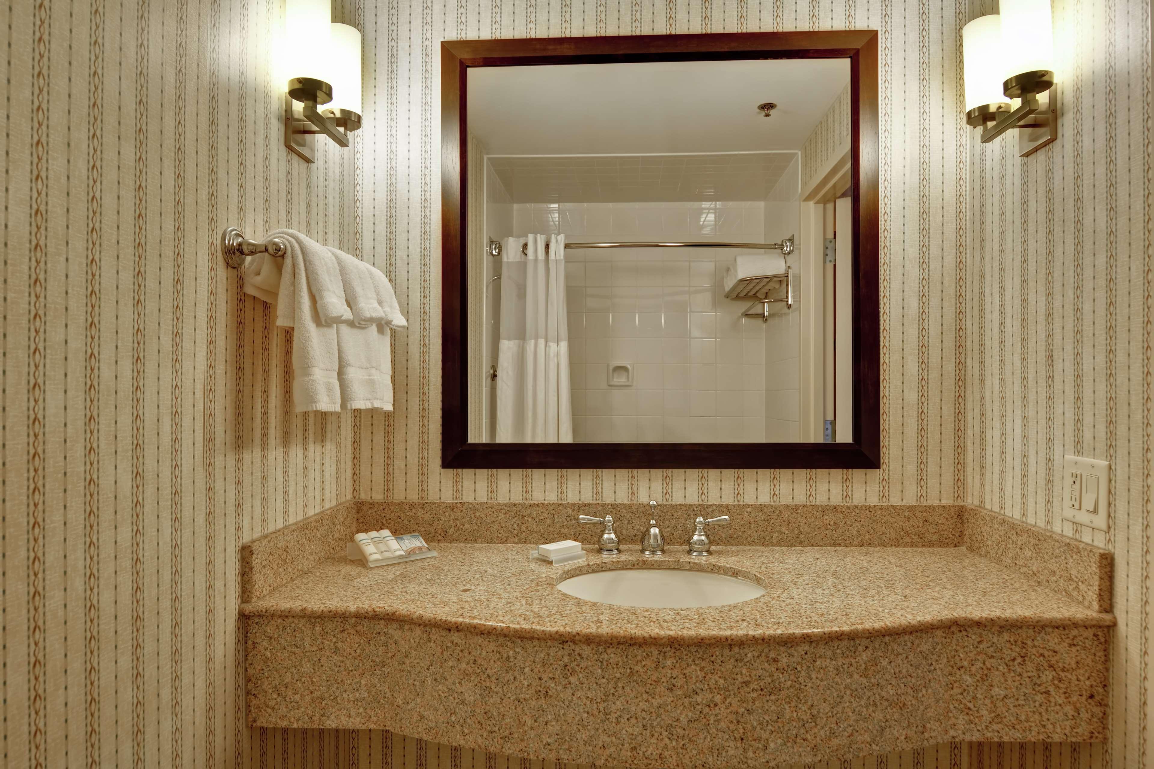 Hotel Hilton Garden Bay 3*