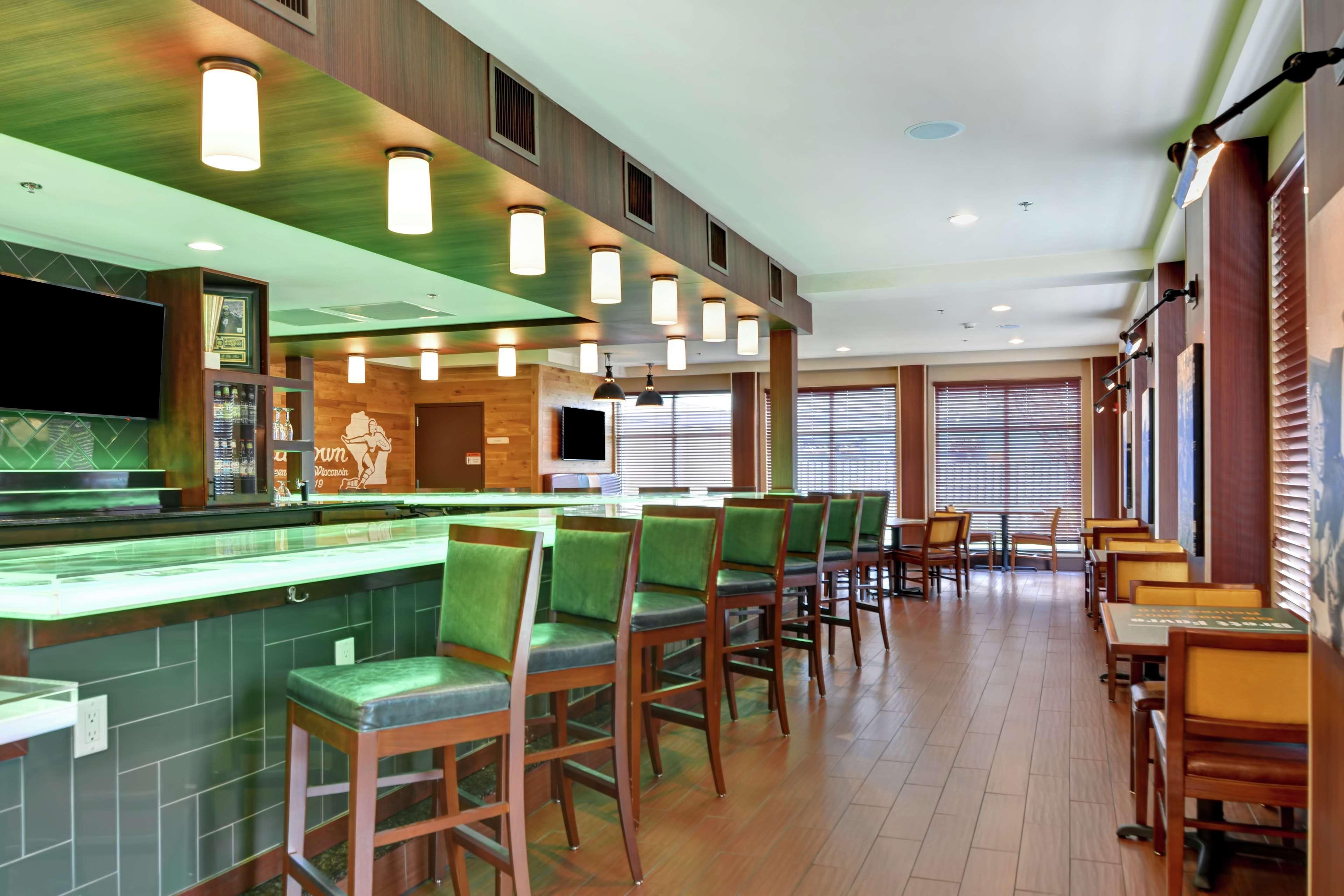 Hilton Garden Bay Hotel Green Bay